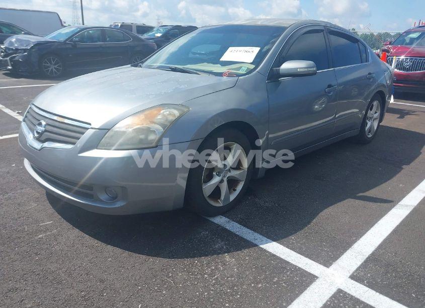 Photo 2 of 2008 Nissan Altima 3.5 SE (VIN 1N4BL21E88N436802)