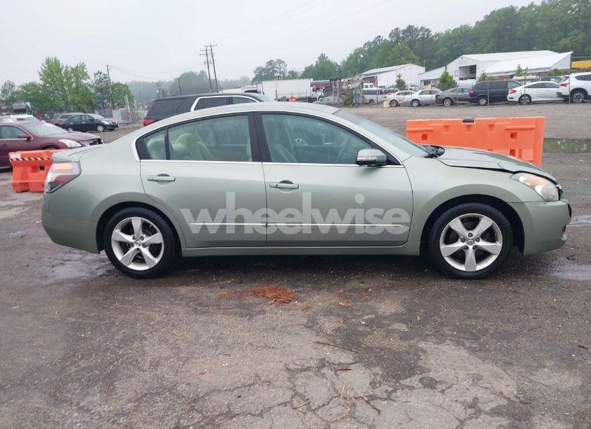 Photo 13 of 2007 Nissan Altima 3.5 SE (VIN 1N4BL21E97C143615)
