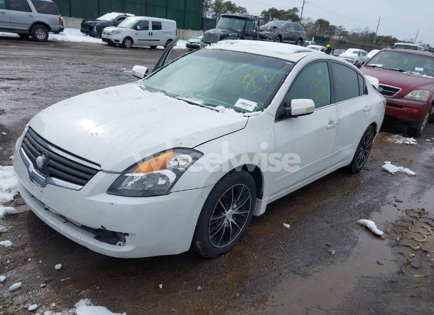 Photo 2 of 2008 Nissan Altima 3.5 SE (VIN 1N4BL21E98N459148)