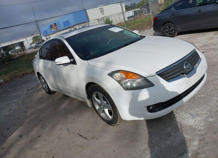 2007 Nissan Altima 3.5 SE (VIN 1N4BL21EX7C138374) main photo