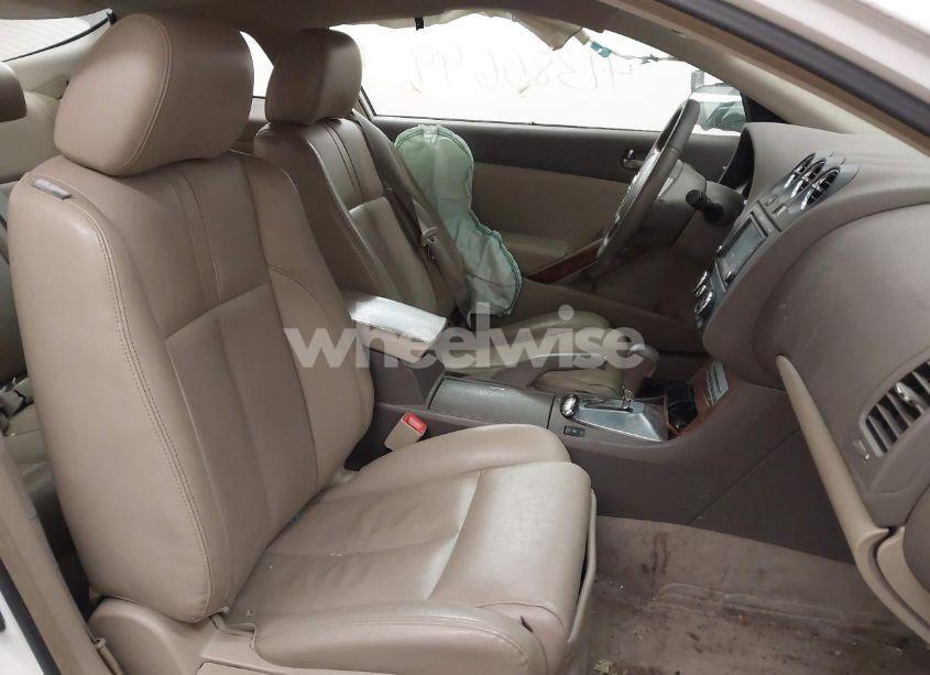 Photo 5 of 2008 Nissan Altima 3.5 SE (VIN 1N4BL24E58C165172)