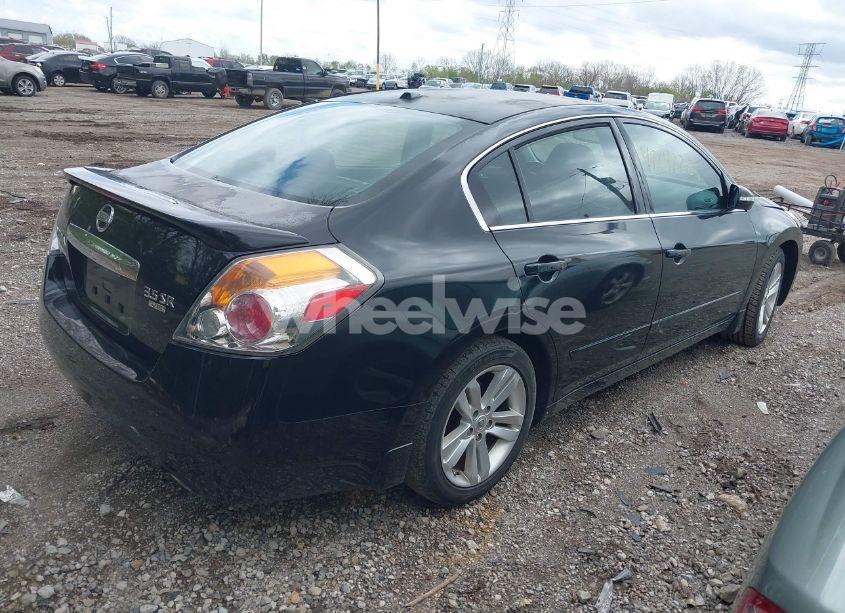 Photo 4 of 2010 Nissan Altima 3.5 SR (VIN 1N4BL2AP0AN519390)