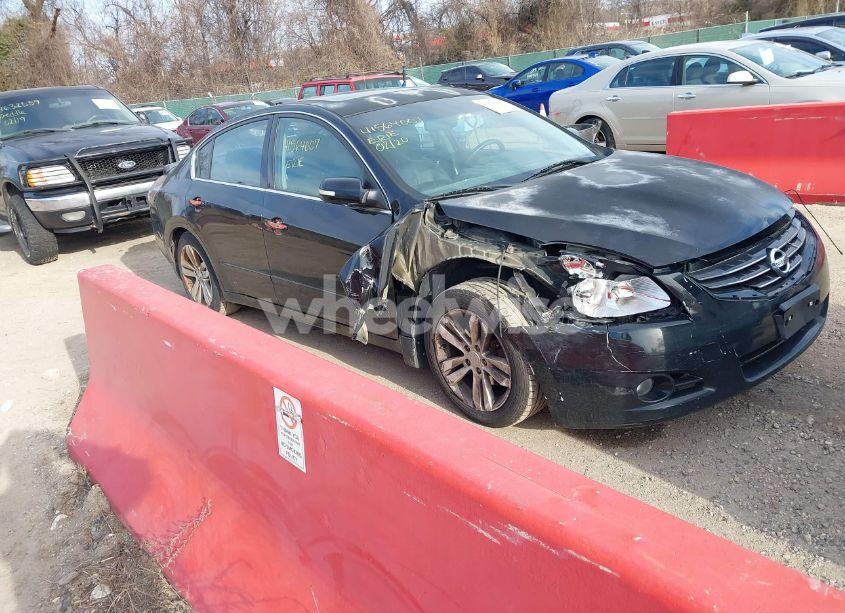 2010 Nissan Altima 3.5 SR (VIN 1N4BL2AP1AN465808) main photo