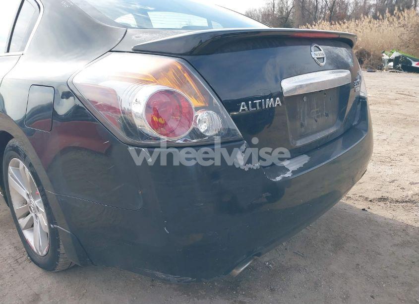 Photo 16 of 2010 Nissan Altima 3.5 SR (VIN 1N4BL2AP1AN465808)