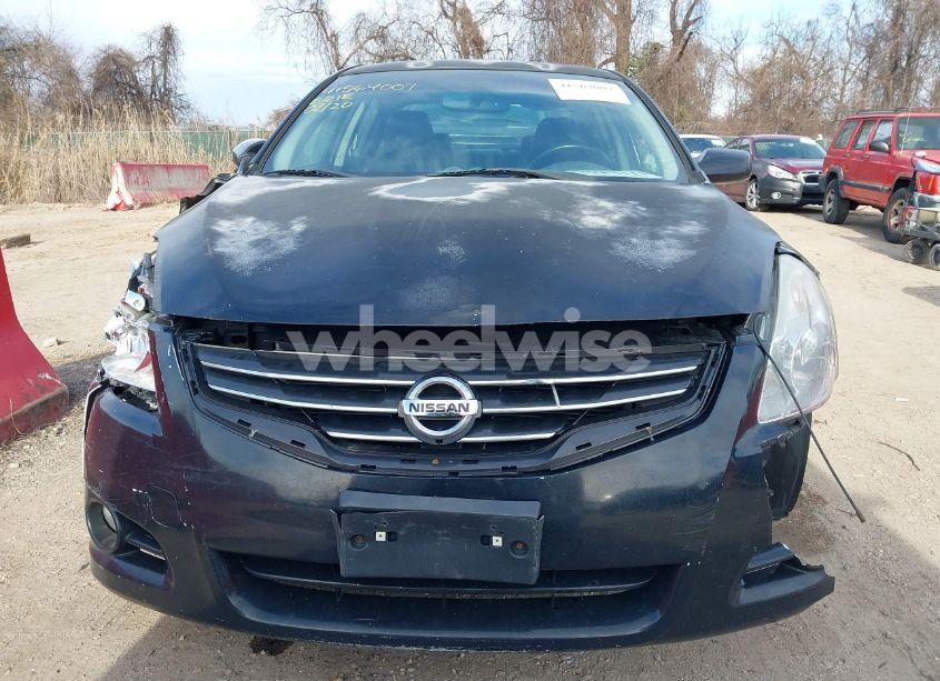 Photo 6 of 2010 Nissan Altima 3.5 SR (VIN 1N4BL2AP1AN465808)