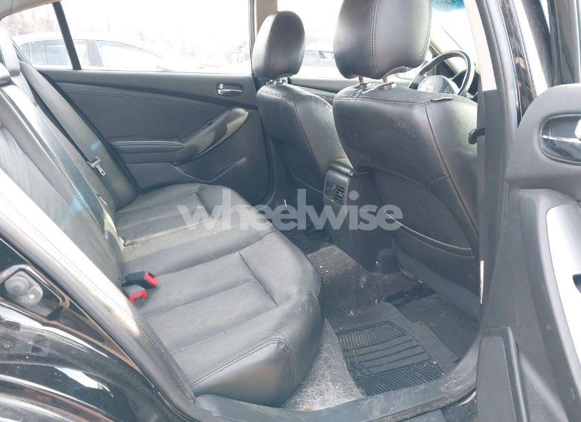 Photo 8 of 2010 Nissan Altima 3.5 SR (VIN 1N4BL2AP1AN465808)