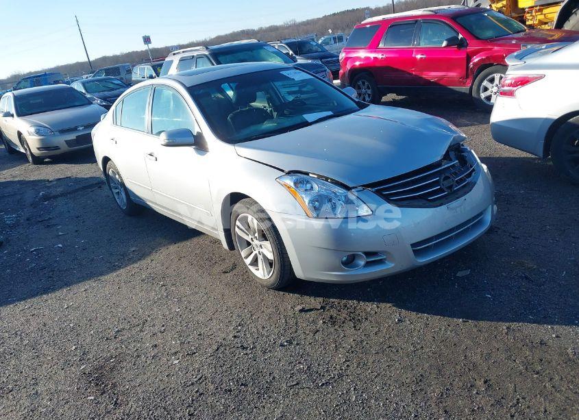 2010 Nissan Altima 3.5 SR (VIN 1N4BL2AP1AN552141) main photo