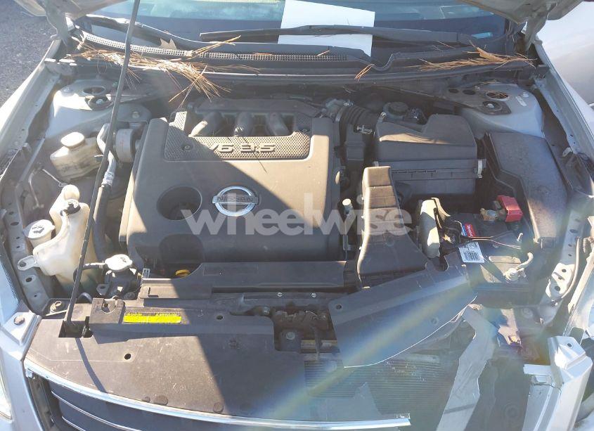 Photo 10 of 2010 Nissan Altima 3.5 SR (VIN 1N4BL2AP1AN552141)