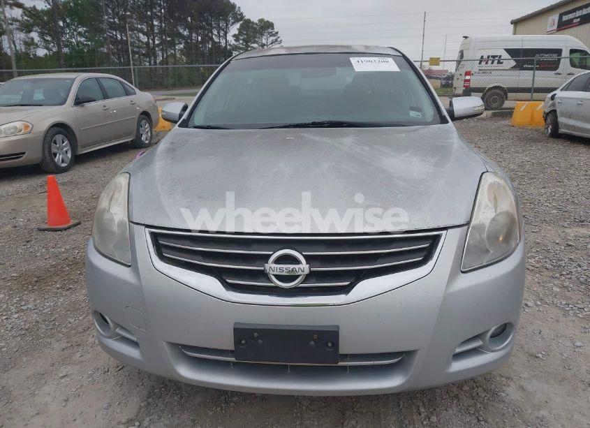 Photo 6 of 2010 Nissan Altima 3.5 SR (VIN 1N4BL2AP2AN473688)