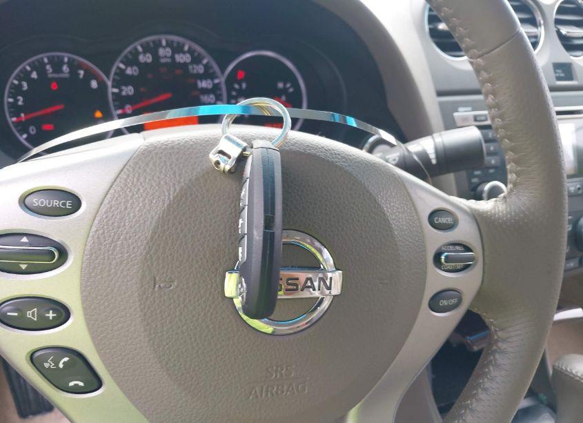 Photo 11 of 2010 Nissan Altima 3.5 SR (VIN 1N4BL2AP2AN542041)