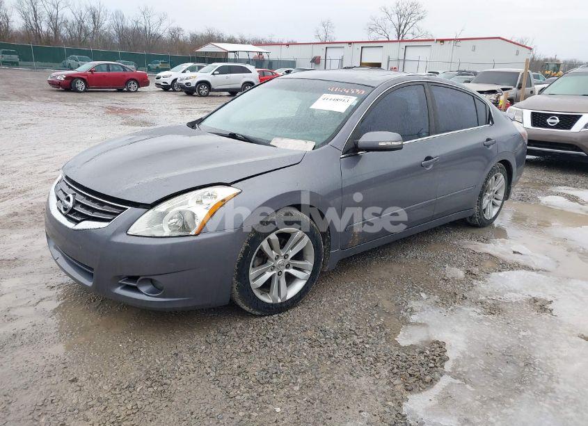 Photo 2 of 2012 Nissan Altima 3.5 SR (VIN 1N4BL2AP2CC191386)