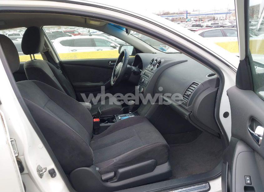 Photo 5 of 2012 Nissan Altima 3.5 SR (VIN 1N4BL2AP2CN404874)