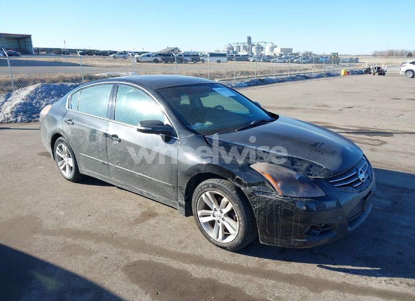 2010 Nissan Altima 3.5 SR (VIN 1N4BL2AP3AC146728) main photo