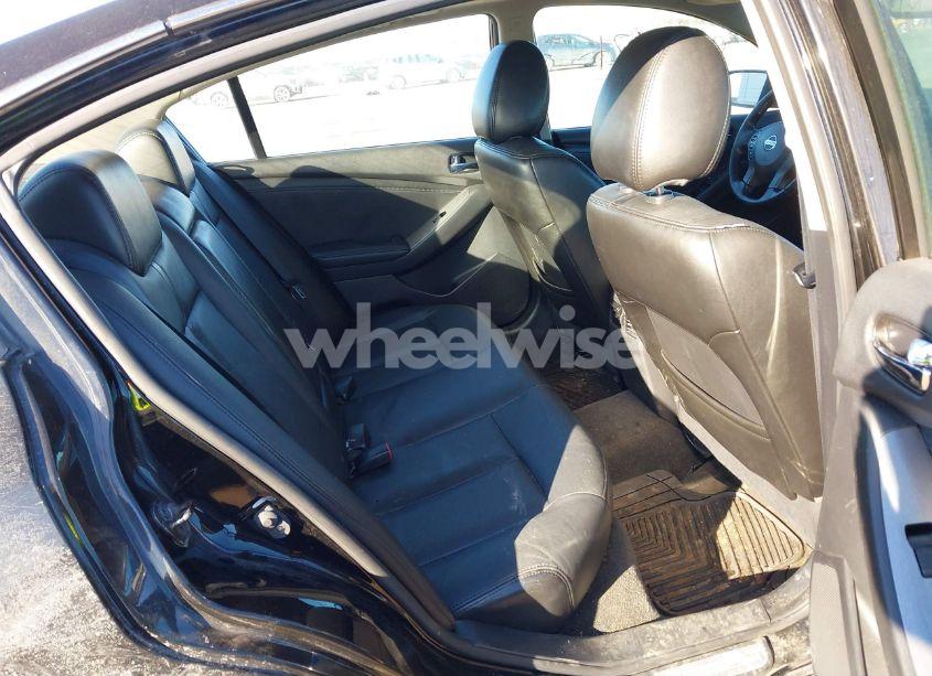 Photo 8 of 2010 Nissan Altima 3.5 SR (VIN 1N4BL2AP3AC146728)