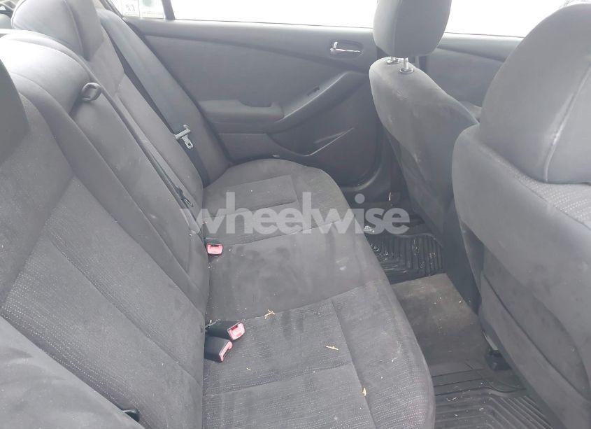 Photo 8 of 2010 Nissan Altima 3.5 SR (VIN 1N4BL2AP3AN491746)