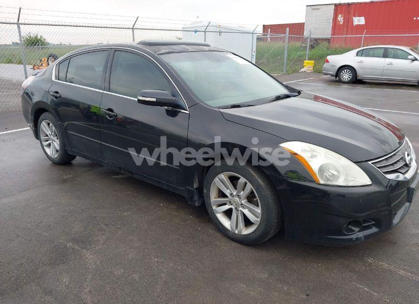 2011 Nissan Altima 3.5 SR (VIN 1N4BL2AP3BN505064) main photo