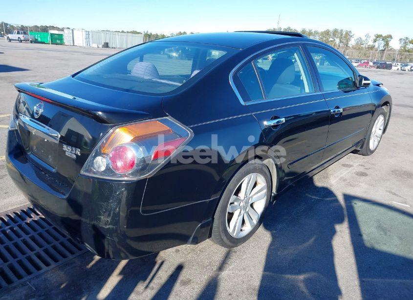 Photo 4 of 2012 Nissan Altima 3.5 SR (VIN 1N4BL2AP3CC115823)