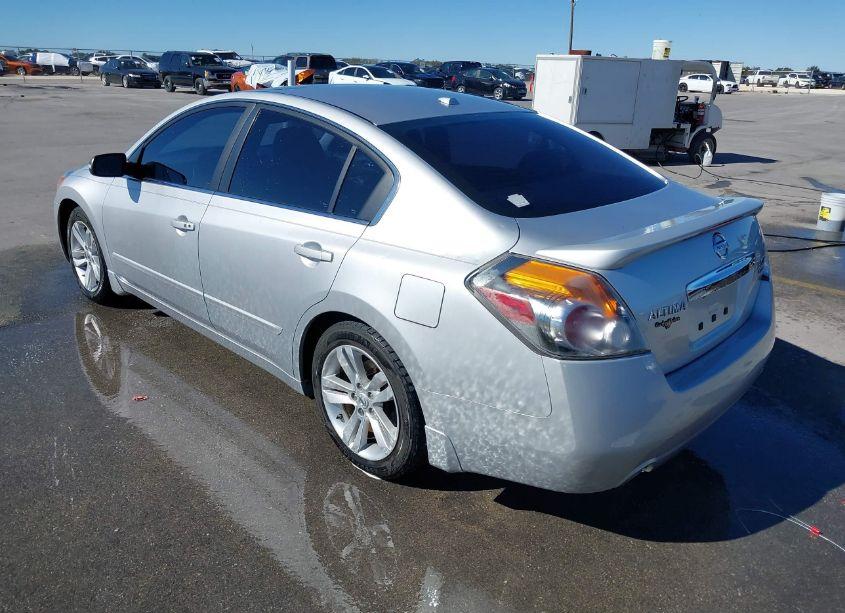 Photo 3 of 2012 Nissan Altima 3.5 SR (VIN 1N4BL2AP3CC122495)