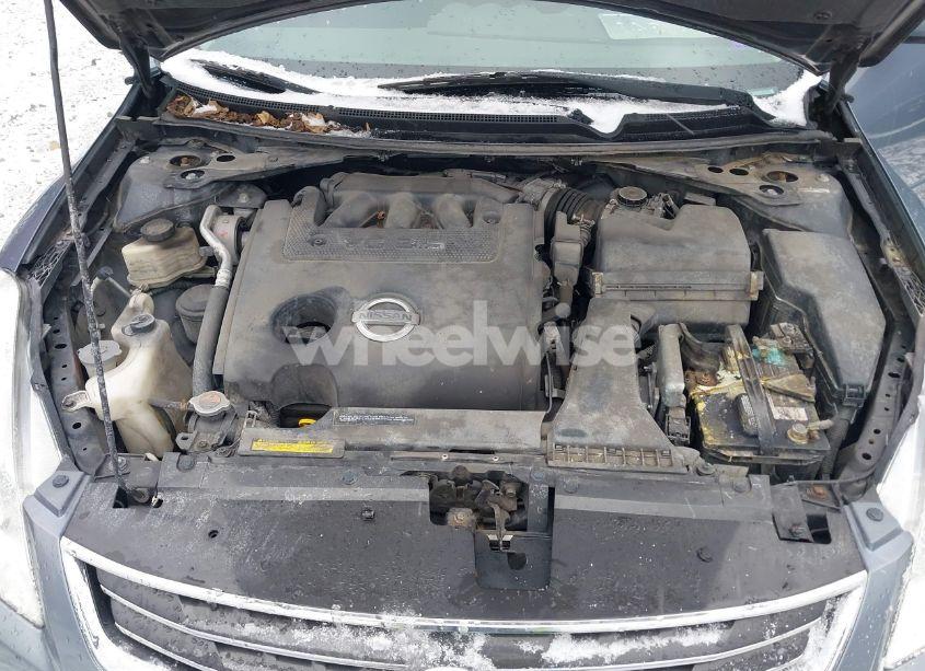 Photo 10 of 2010 Nissan Altima 3.5 SR (VIN 1N4BL2AP4AN480092)