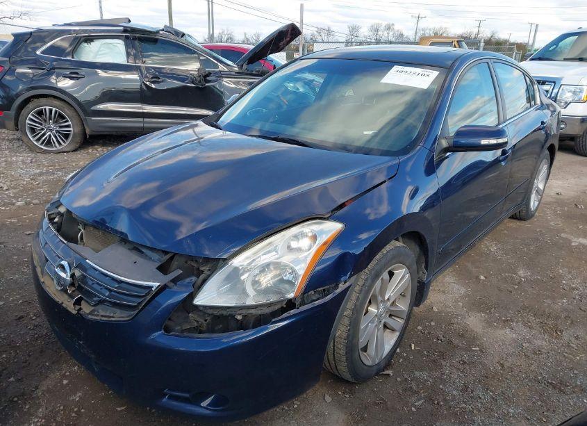 Photo 2 of 2012 Nissan Altima 3.5 SR (VIN 1N4BL2AP4CC203019)