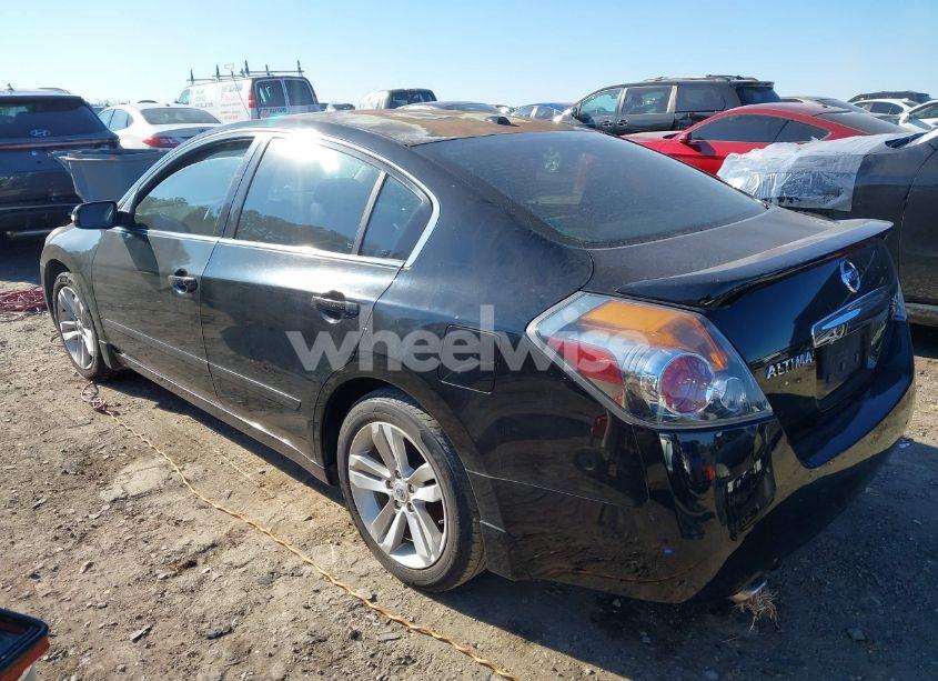 Photo 3 of 2012 Nissan Altima 3.5 SR (VIN 1N4BL2AP4CN411082)