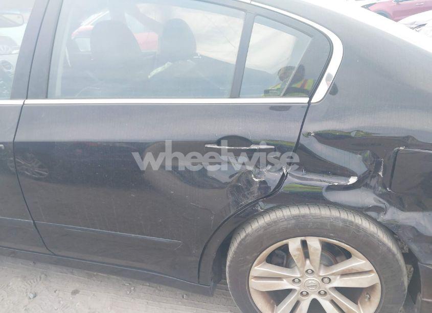 Photo 6 of 2012 Nissan Altima 3.5 SR (VIN 1N4BL2AP4CN555280)