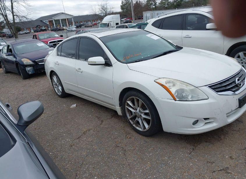 2010 Nissan Altima 3.5 SR (VIN 1N4BL2AP5AC103749) main photo