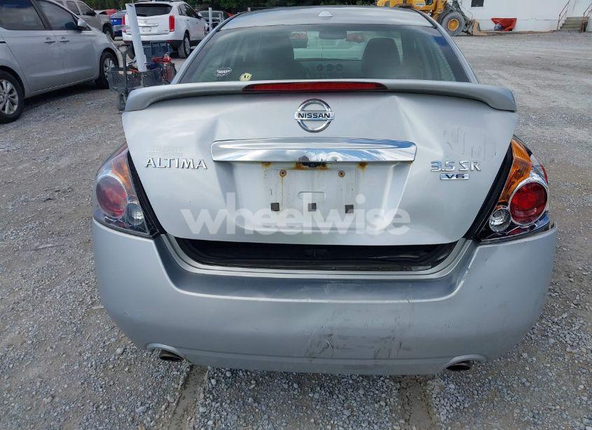 Photo 6 of 2010 Nissan Altima 3.5 SR (VIN 1N4BL2AP5AN549792)
