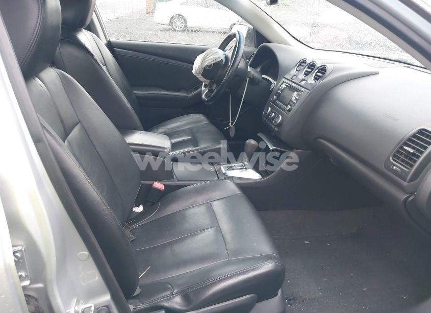 Photo 5 of 2012 Nissan Altima 3.5 SR (VIN 1N4BL2AP5CC245036)