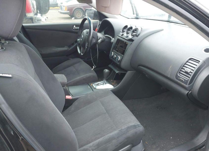 Photo 5 of 2010 Nissan Altima 3.5 SR (VIN 1N4BL2AP6AN518633)