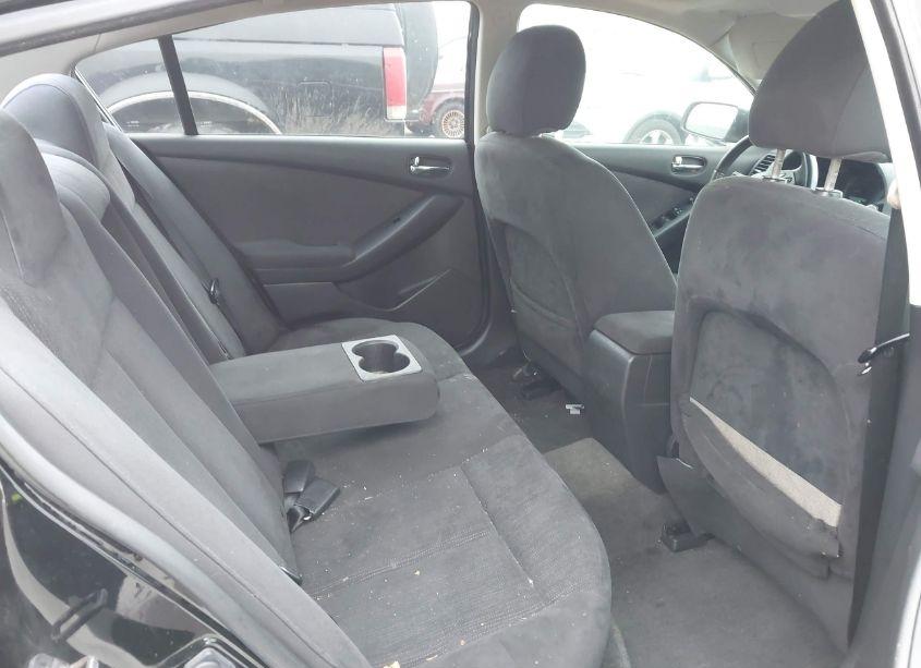 Photo 8 of 2010 Nissan Altima 3.5 SR (VIN 1N4BL2AP6AN518633)