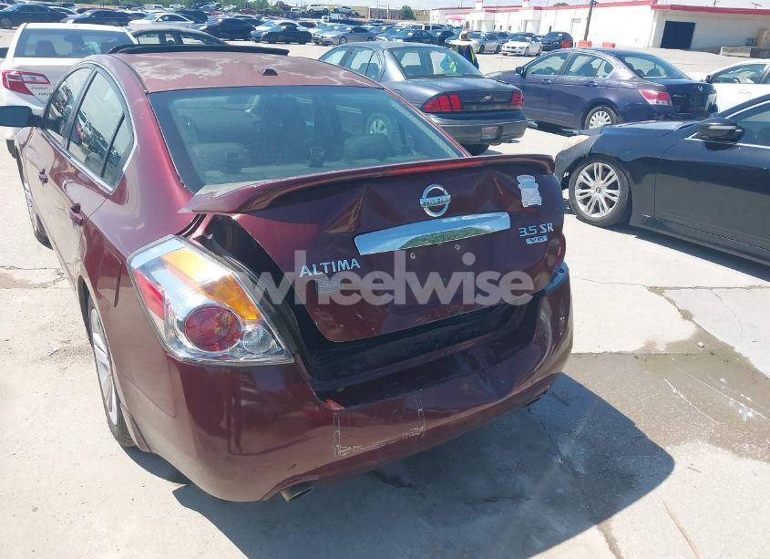 Photo 6 of 2010 Nissan Altima 3.5 SR (VIN 1N4BL2AP6AN565399)