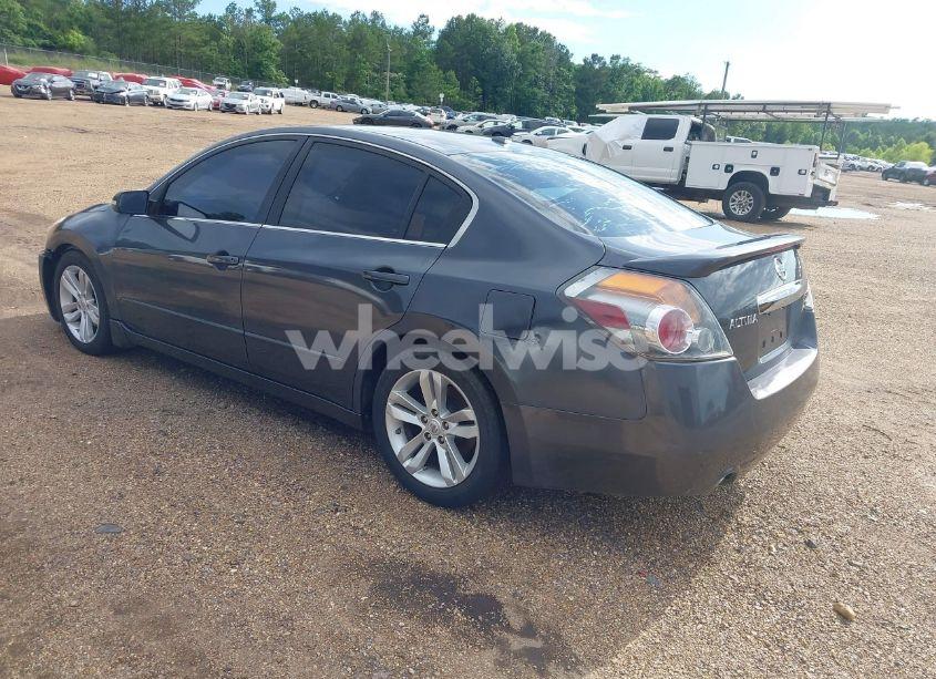 Photo 3 of 2012 Nissan Altima 3.5 SR (VIN 1N4BL2AP6CN555782)