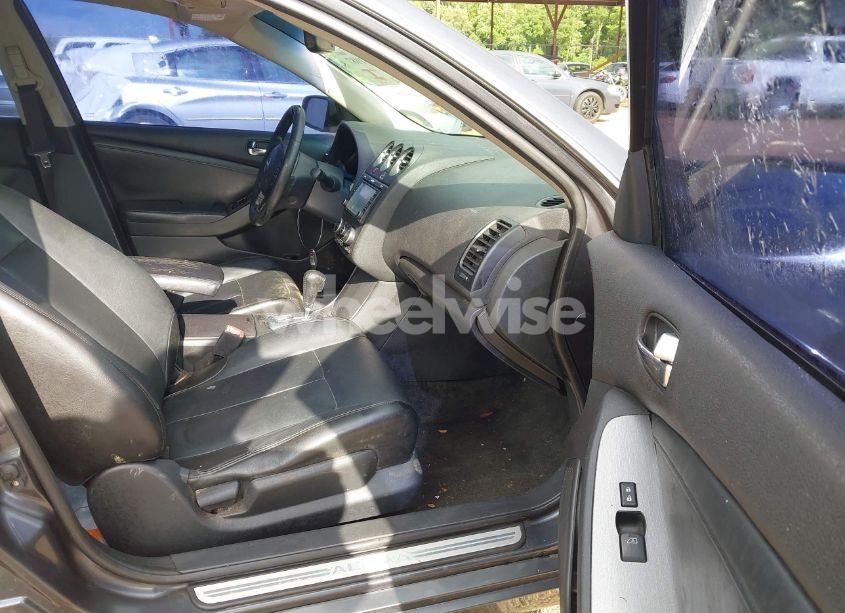 Photo 5 of 2012 Nissan Altima 3.5 SR (VIN 1N4BL2AP6CN555782)