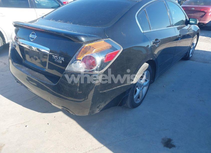 Photo 6 of 2010 Nissan Altima 3.5 SR (VIN 1N4BL2AP7AN416175)