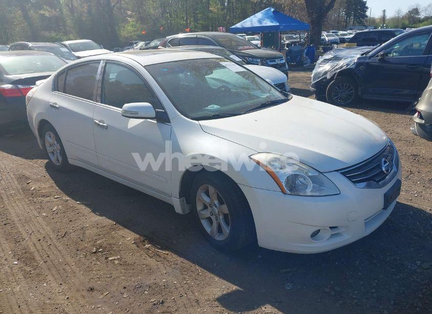 2010 Nissan Altima 3.5 SR (VIN 1N4BL2AP7AN462833) main photo