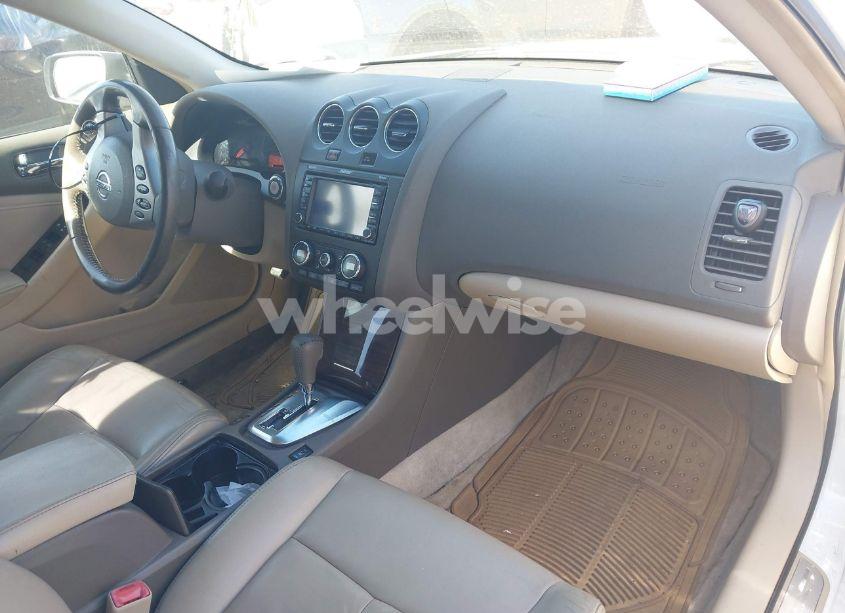 Photo 5 of 2010 Nissan Altima 3.5 SR (VIN 1N4BL2AP7AN462833)