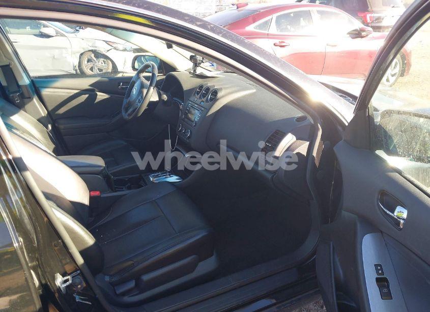 Photo 5 of 2012 Nissan Altima 3.5 SR (VIN 1N4BL2AP7CC139820)