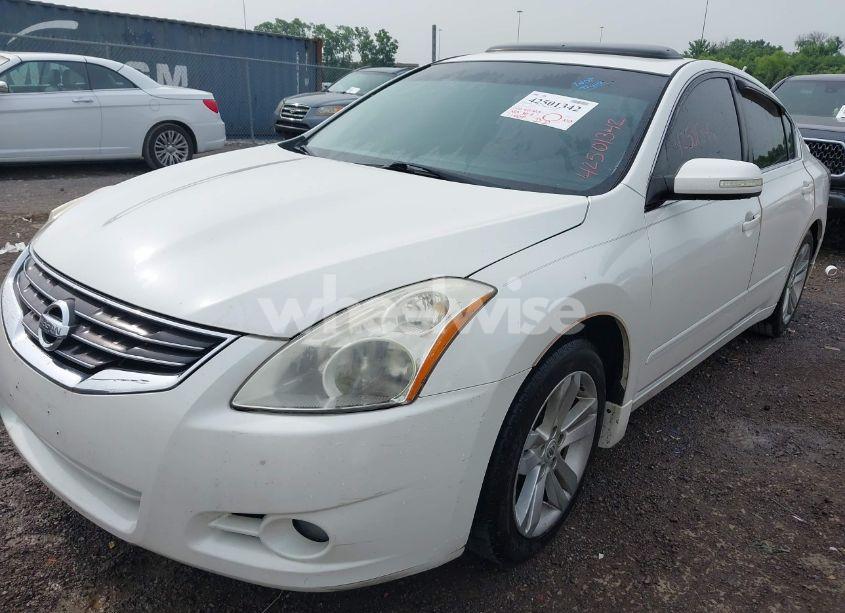 Photo 6 of 2010 Nissan Altima 3.5 SR (VIN 1N4BL2AP8AC181961)