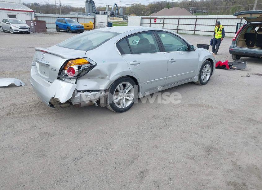 Photo 6 of 2012 Nissan Altima 3.5 SR (VIN 1N4BL2AP8CN416172)