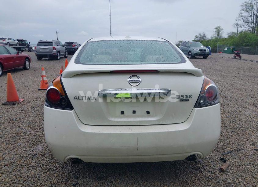 Photo 17 of 2010 Nissan Altima 3.5 SR (VIN 1N4BL2AP9AC101986)