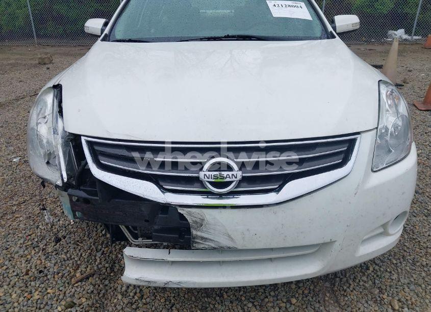 Photo 18 of 2010 Nissan Altima 3.5 SR (VIN 1N4BL2AP9AC101986)