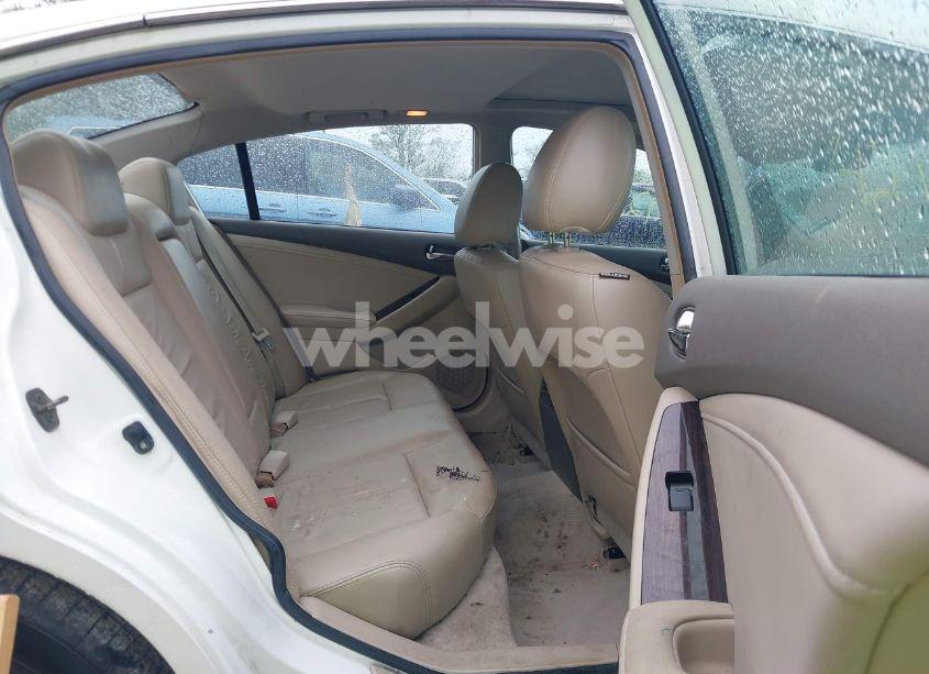 Photo 8 of 2010 Nissan Altima 3.5 SR (VIN 1N4BL2AP9AC101986)