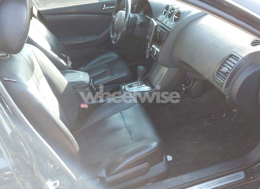 Photo 5 of 2011 Nissan Altima 3.5 SR (VIN 1N4BL2AP9BC176916)