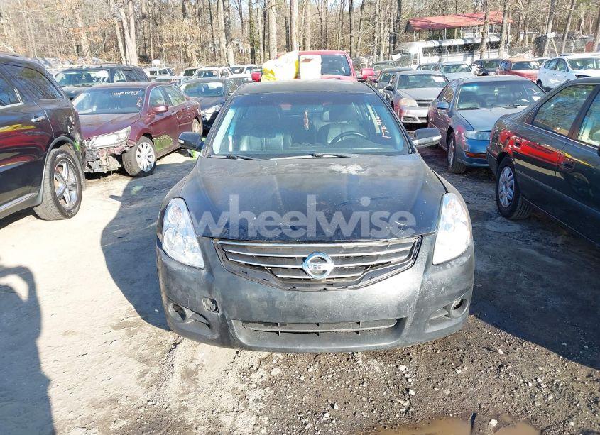 Photo 6 of 2011 Nissan Altima 3.5 SR (VIN 1N4BL2AP9BC176916)
