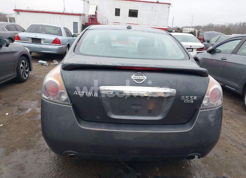 Photo 15 of 2011 Nissan Altima 3.5 SR (VIN 1N4BL2APXBN466036)