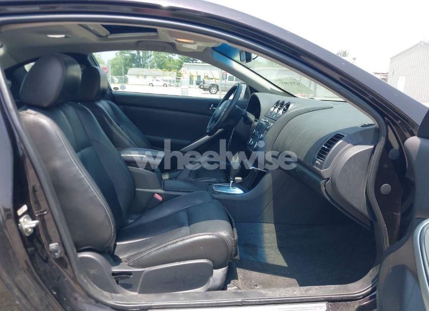 Photo 5 of 2011 Nissan Altima 3.5 SR (VIN 1N4BL2EP3BC122697)