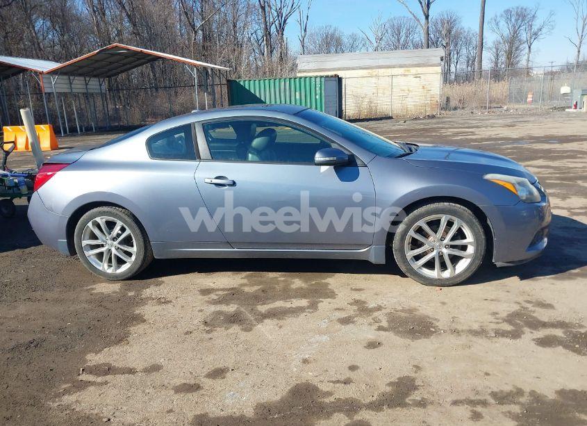 Photo 13 of 2010 Nissan Altima 3.5 SR (VIN 1N4BL2EP5AC149804)