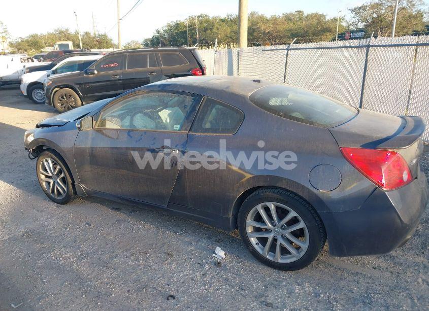 Photo 13 of 2010 Nissan Altima 3.5 SR (VIN 1N4BL2EP8AC110768)