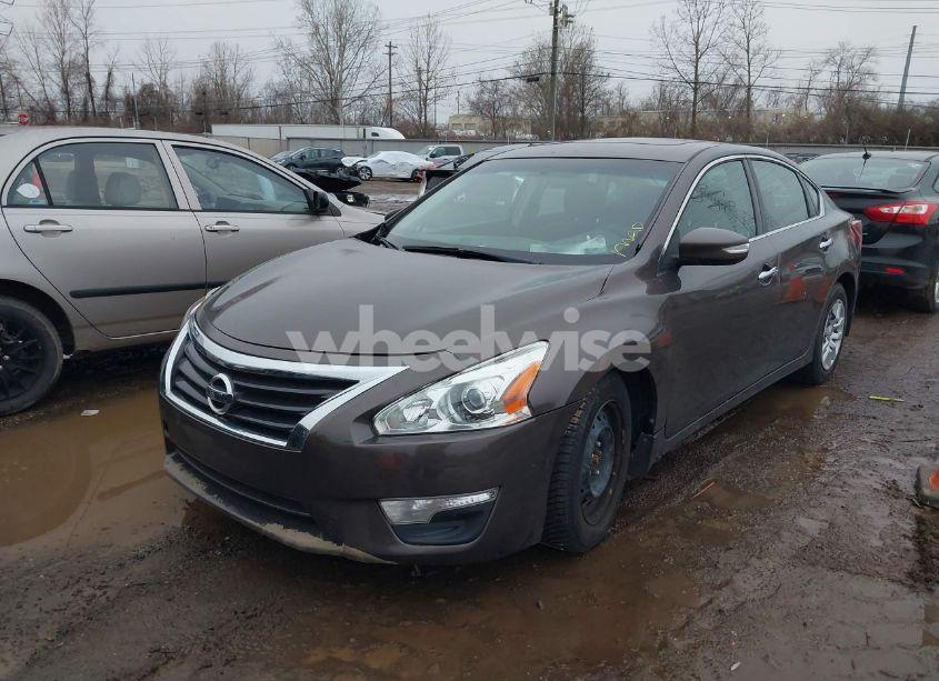 Photo 2 of 2013 Nissan Altima 3.5 SV (VIN 1N4BL3AP0DC130254)